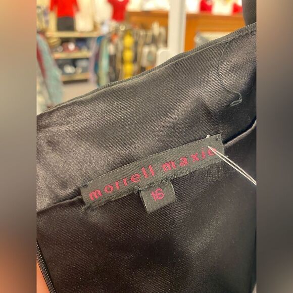 Morrell Maxie Ladies 16 Black & Red Floral Dress Formal - Picture 2 of 3